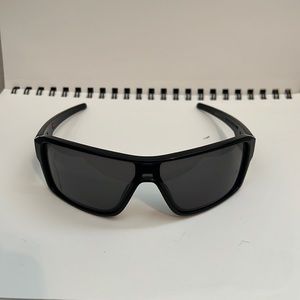 Oakley ridge line like new